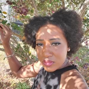 Meet your Posher, Jasmine